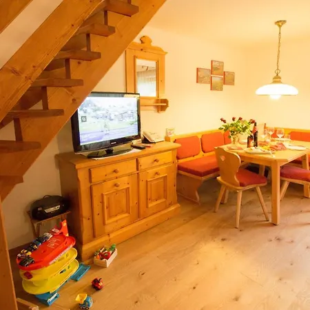 Beiser Astrid Haus Schonblick דירה Tannberg