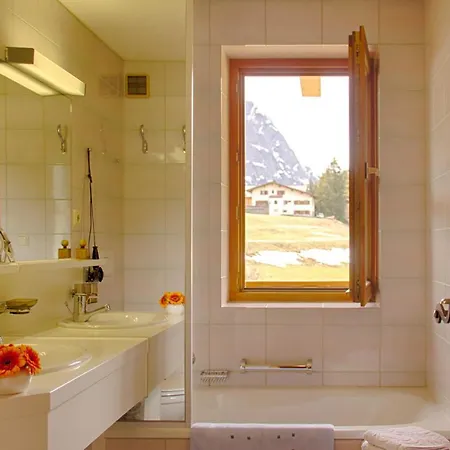 Beiser Astrid Haus Schonblick